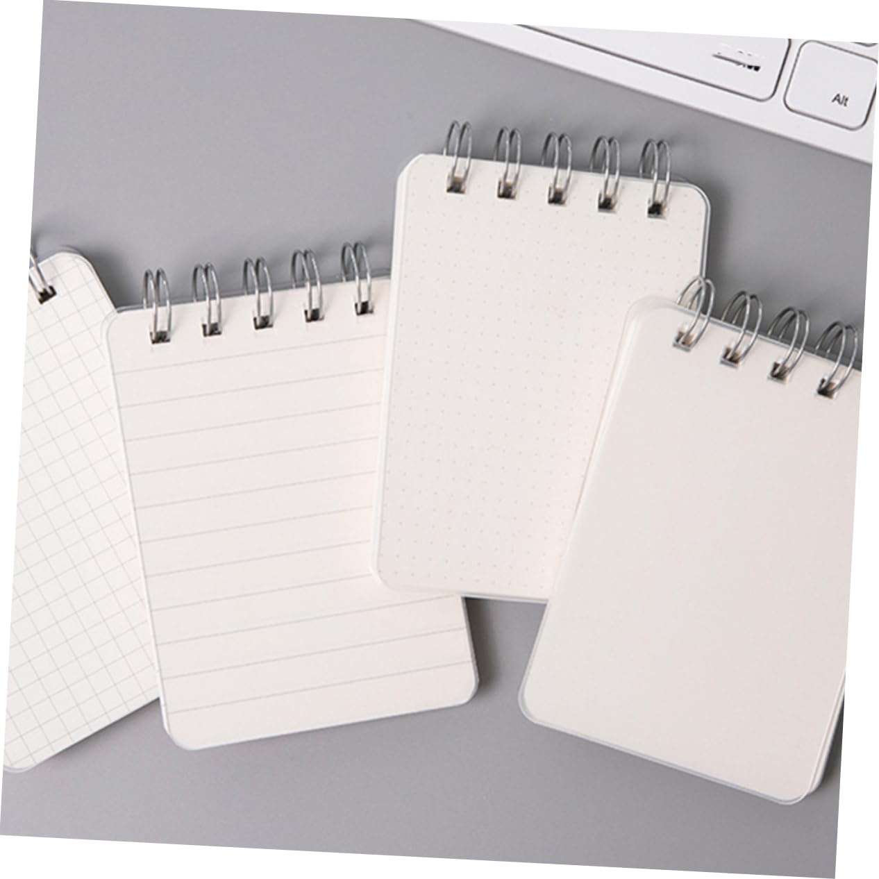Artibetter 5 Set Mini Taccuino Portatile Governato Notebook Di Diario Spirale Del Notebook Minuscolo Scuola Memo Blocco Mini Note A Spirale Piccoli Blocchi A Spirale Carta Bianca 4 Pezzi*5