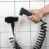 ☆With shut-off switch, twist the switch adjust water flow.