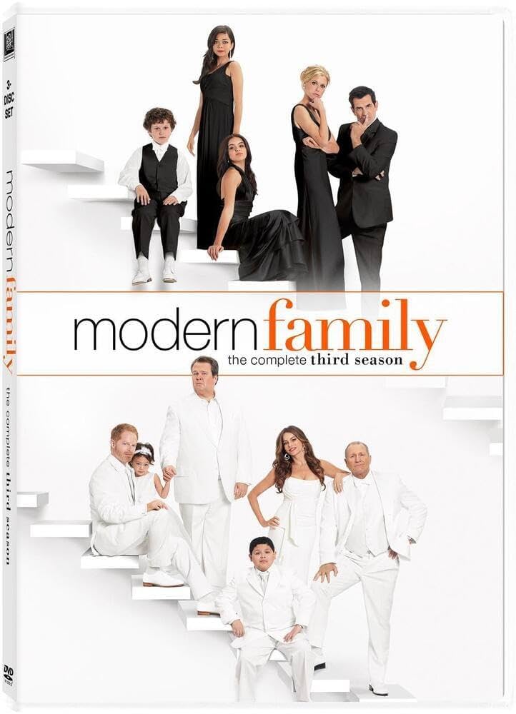 その他 Modern Family: Season 3 [Blu-ray] [Import] Amazon.com: Modern Family Season 3 : Sofía Vergara, Ed O