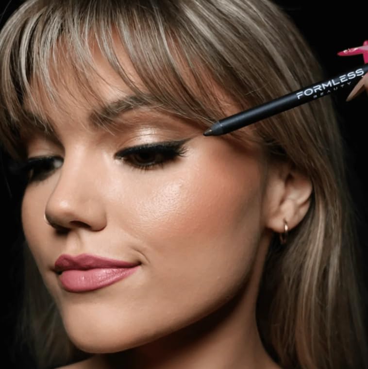Formless Beauty by Jenny McCarthy Classic Eyeliner Creamy, Hydrating, Vegan Clean Formula, Long-Wear, Blendable (Hollywood Brown) - Image 4