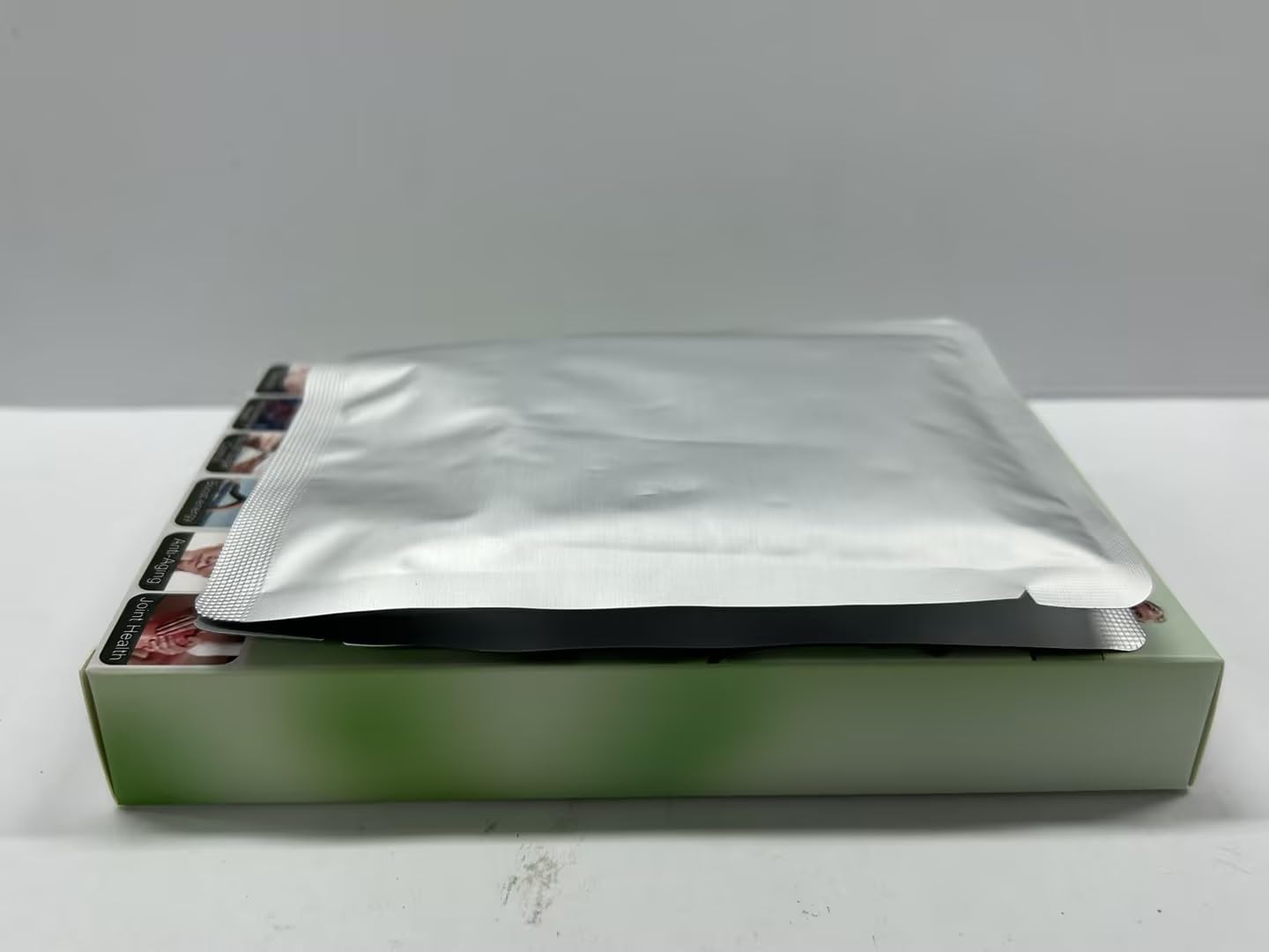 4 Cajas Moringa x Berberine Patch 10 en 1, Parche Nano Microneedle Adelgazantes, ingredientes naturales, fácil de aplicar, invisible debajo de la ropa, ideal para hombres y mujeres
