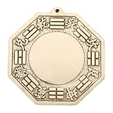 Feng Shui miroir Le cadre a un crochet oculaire sur les sommets, qui peuvent être utilisés pour suspendre.