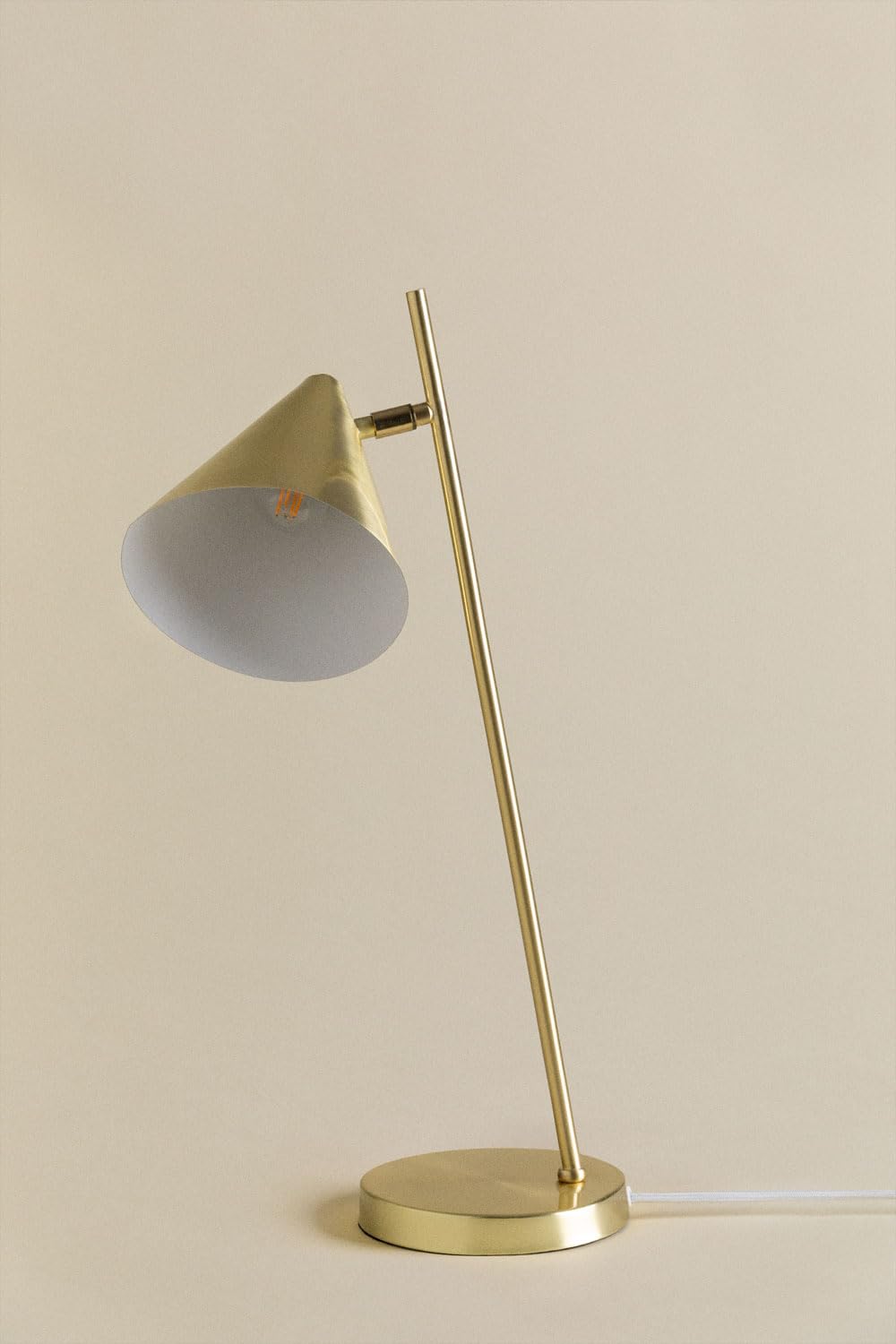SKLUM Metalowa lampa stołowa Divone