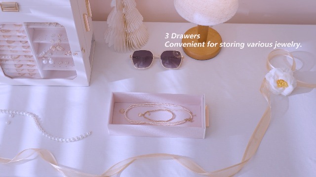 Amazon.com: HOOBRO Jewelry Box with Mirror, Travel Jewelry