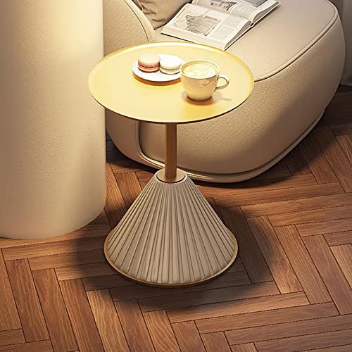 Petite table d'appoint décorative pour salon chaleureux
