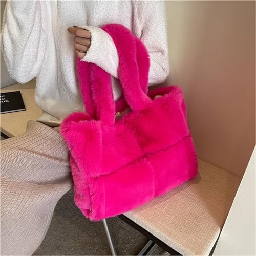 Sac en peluche spacieux pour ne plus manquer de place en hiver - 4