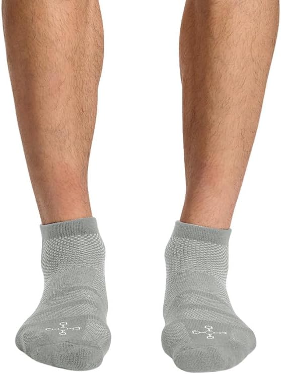 Easy-On Men's Ankle Compression Socks – Easy-On Design, Soothing Compression, Sweat-Wicking Fabric & Copper Znergy Anti-Odor