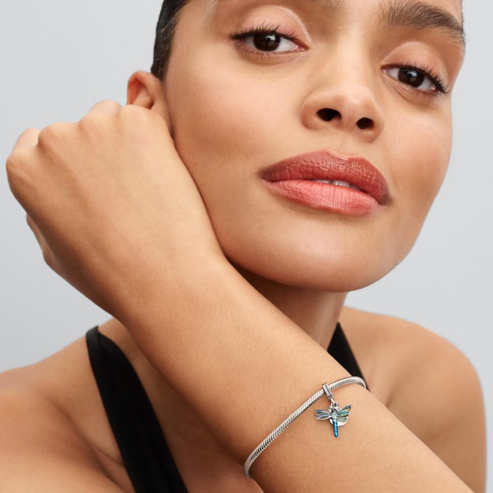 PANDORA Moments 793745C01 - Ciondolo a forma di libellula in argento sterling con zirconi, compatibile Moments e ME Braccialetti, 4,6x14,7x16,1 mm, Argento sterling, Zirconia cubica