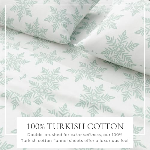 Image of Great Bay Home Flannel Sheet Set Twin Size - 100% Turkish Cotton, Double-Brushed, Lodge-Printed Bed Sheets - Ultra-Soft, Cozy, 3-Piece Bedding Set (Snowflake- Simple White)