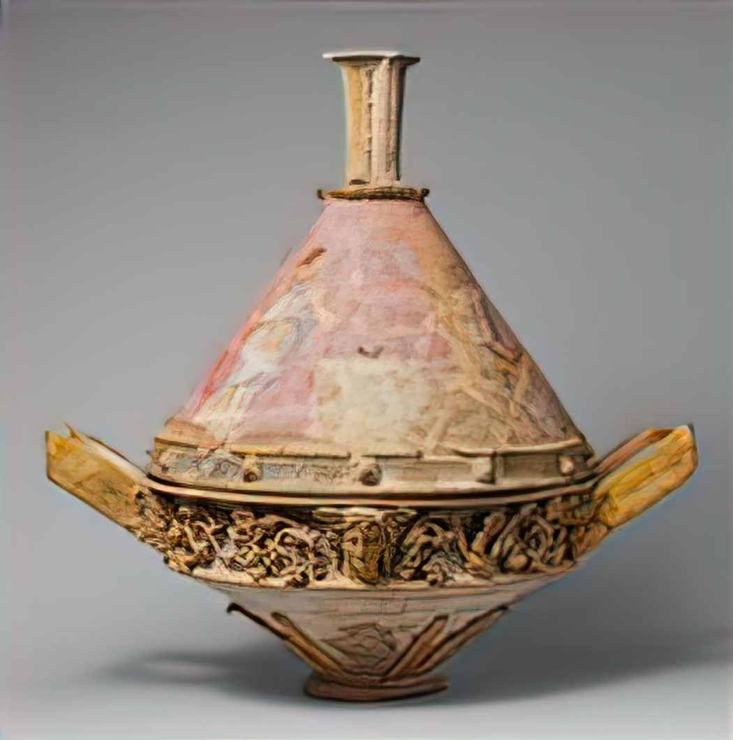 Ancient Greek Photo A4 terracotta lekanis dish with lid and finial 250 1