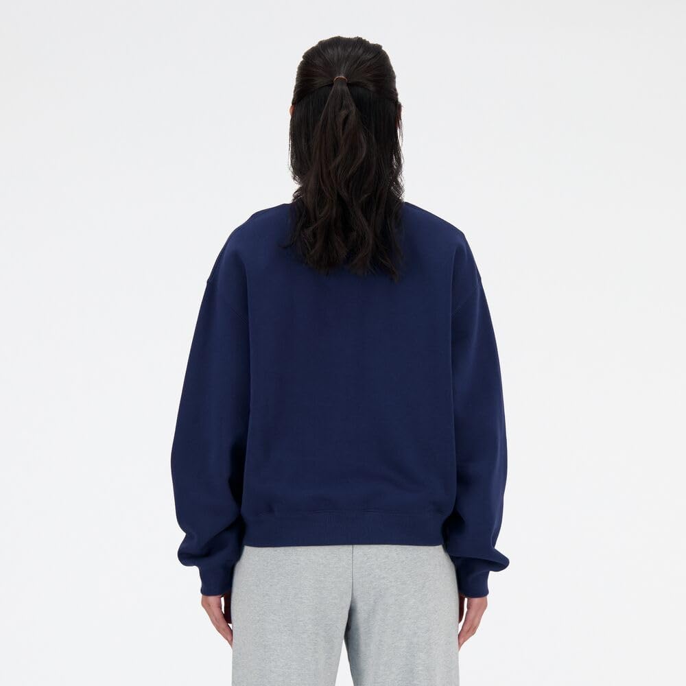 New Balance Womens Sport Essentials Fleece Logo Crew - Image 4