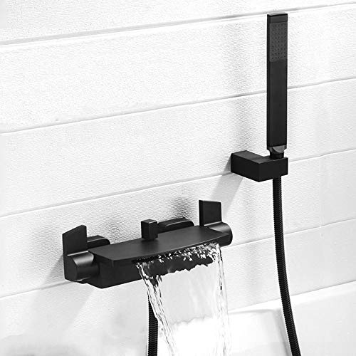 Robinet cascade basse de salle de bain pour un bain relaxant chez soi