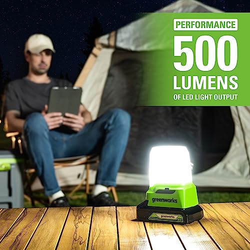 Greenworks G24LA500 Lanterna a Batteria e Luce da Campeggio con Gancio da Appendere, 500 Lumen, 3 Impostazioni di Luminosità, Prese USB e Tipo C, SENZA Batteria 24V e Caricabatterie, Garanzia 3 Anni