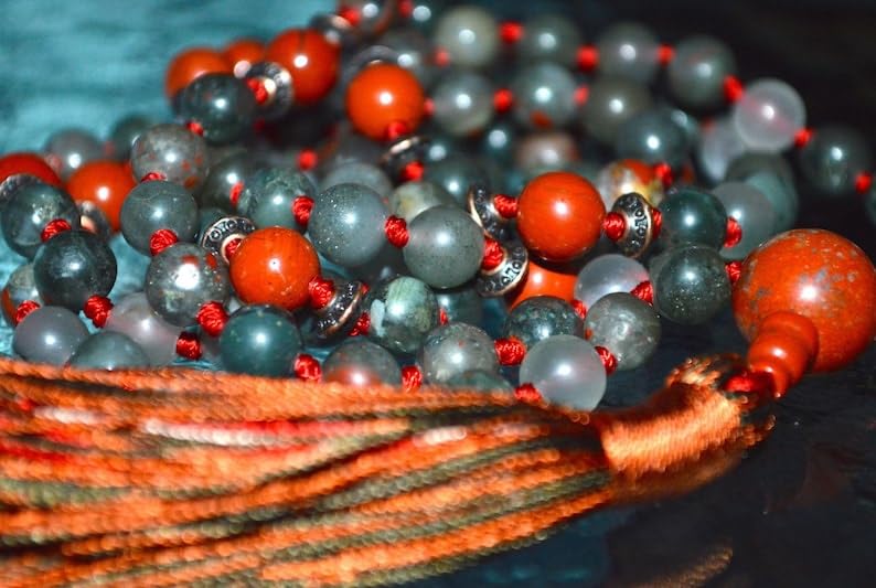 Cuentas Mala de piedra de jaspe verde musgo de piedra de sangre, 108 Mala anudada, collar WWG, joyería de yoga, cuentas de meditación, joyería espiritual, joyería bohemia, 34inch, Gema