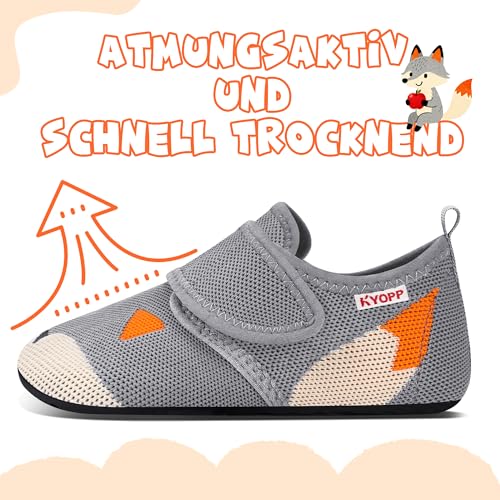 Kyopp Hausschuhe Kinder Barfussschuhe Klettverschluss für Jungen Mädchen Atmungsaktive Breite Pantoffeln Rutschfest Kindergarten Slippers(Fuchss Grau, 30/31EU)