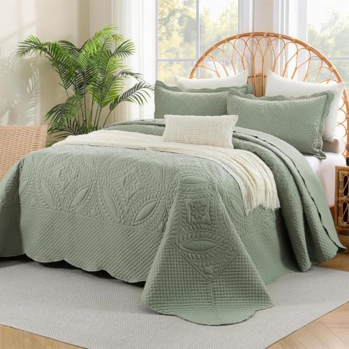 Cmfshape Oversize King Bedspread 120"x120",3 Piece California King Quilt Set,Lightweight Green Bed Quilt Set for All Season,Modern Geometric Pattern Quilt Bedding Set