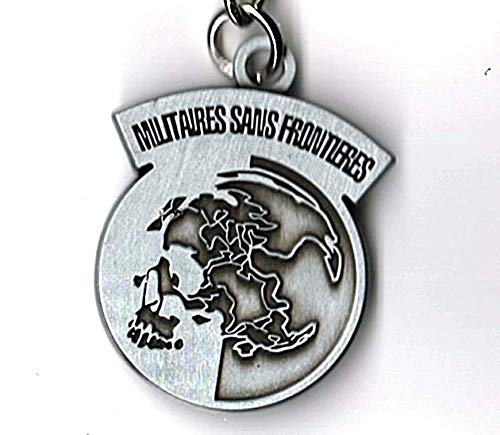 metal gear militaires sans frontieres Solid Key Chain MSF Patch Frontière : Clothing, Shoes & Jewelry Colour:Mocha Lösungen für Heckgaragen von TORSO