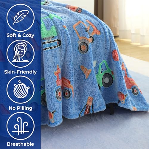 Image of Story@Home Glow in the Dark Blankets for Kids | Kids Soft AC Quilt for Summer | Kids Blanket 0-15 Years (200x15 cm) Soft Fleece Blanket |All-Season Radium Blanket for Boys & Girls-Construction