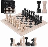 Contenu : 1 échiquier, 32 pièces d’échecs et 2 reines supplémentaires. Livré avec une boîte de rangement gratuite et un emballage sécurisé et fragile de marque SPESSTONES.