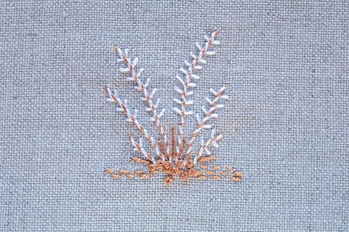 Creative Stitches for Contemporary Embroidery, Volume 2: 114 More Essential Stitches for Stunning Designs – vue 8