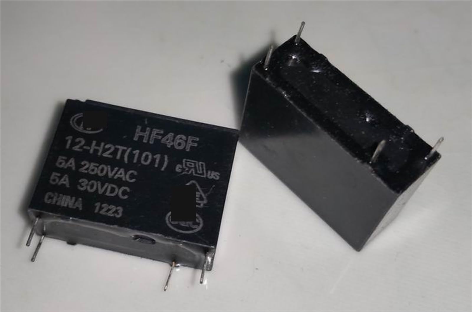 Relais HF46F 12-H2T 101 mini relais 4 broches 12V 5A commutateur électronique miniature