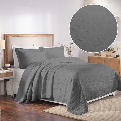 SUPERIOR Cotton 3-Piece Bedspread Set, 1 Medium Weight Bedspread, 2 Pillow Shams, Home Bed Decor, Warm Bedding, Matelasse Woven Oversized Blanket, Geometric Circles, Serenity Collection, Full, Grey
