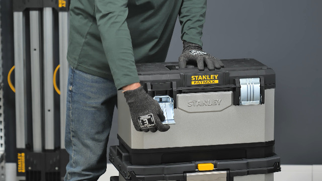 mobley works militaly box キャスター付き Stanley FatMax tekerlekli atölye metal plastik 1-95-622 – alet