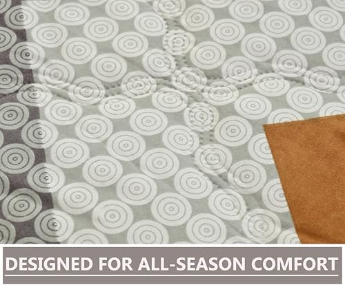 Image of IVAZA Luxury Ultrasonic Punch AC Comforter Blanket - Quilted Microfiber Floral Pattern, Lightweight Breathable All‑Season Blanket for Bedroom, Travel (Singled Bed,228x152 CM) (Yellow Zig zag)