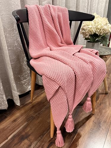 Image of Super Soft & Breathable Throw Blanket for Kids - Pink | Classy Throw Suitable for Home Couch, Sofa, Bed Decor & Bedroom | Skin-Friendly & Lightweight All Season Throw