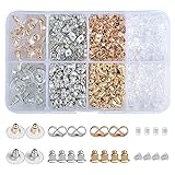 Bequeme Aufbewahrung: Dieses Set mit Ohrringen wird zusammen mit einer Aufbewahrungsbox aus Kunststoff geliefert, die einfach aufzubewahren und bequem zum Ausgehen zu tragen ist.