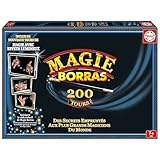 pieces tourist Le DVD cotient : 1. Un guide détaillé et amusant expliquant comment préparer les tours et comment présenter un fantastique spectacle de magie. 2. Un spectacle complet de magie avec les 20 meilleurs tours MAGIE BORRAS et 2 options pour chaque tour : Ce que voient les spectateurs Comment fait le magicien Recommandé dès 7 ans.