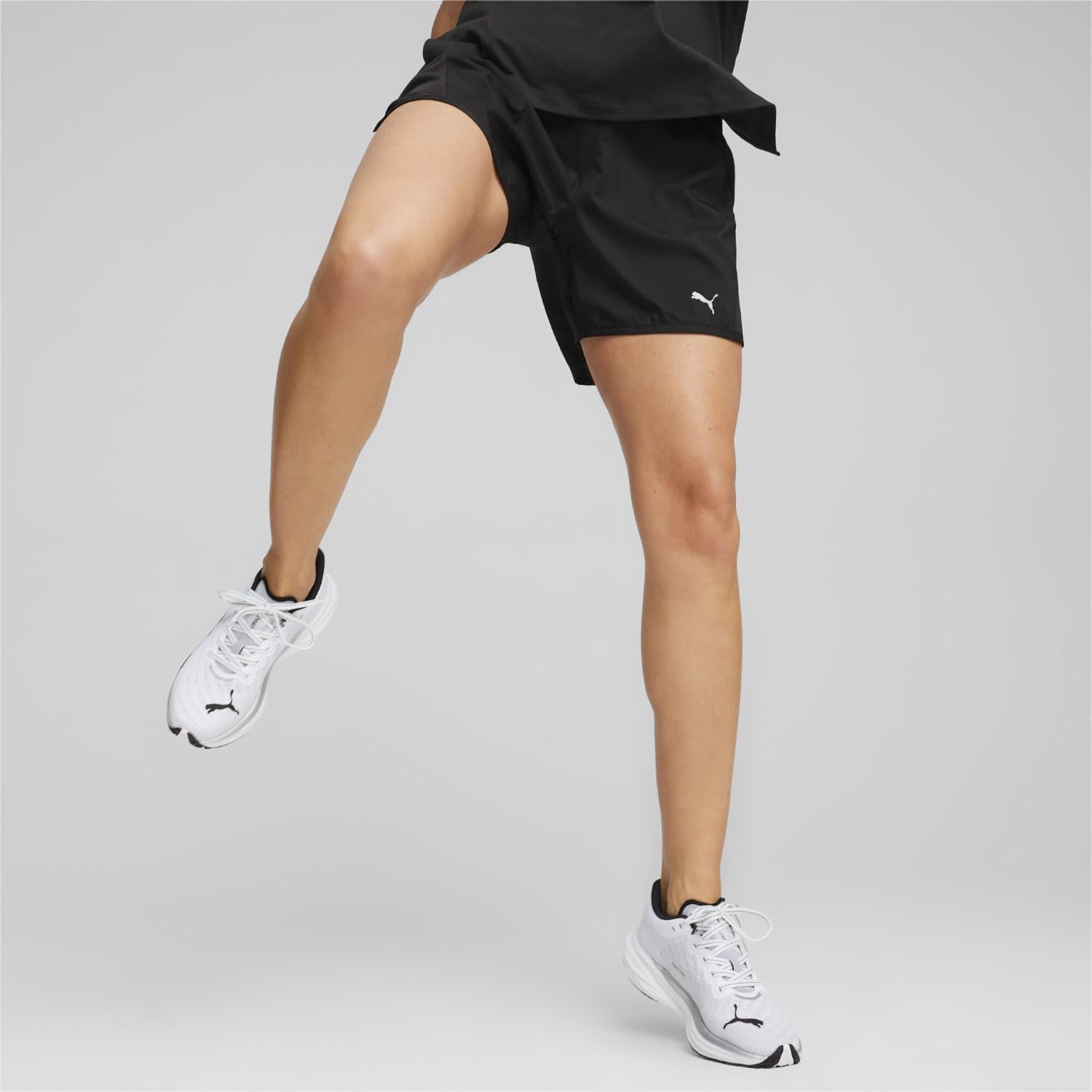 PUMA Womens Run Favorite Velocity 5" Shorts
