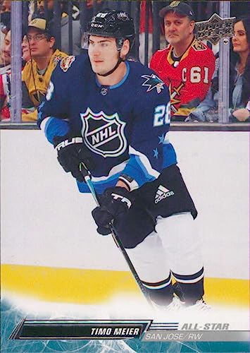 2022-23 Upper Deck Extended Series #689 Connor McDavid Edmonton Oilers NHL Hockey Trading Card