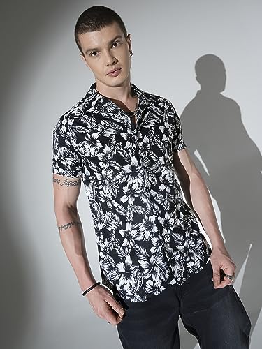 Image of Hubberholme Men's Rayon Relaxed Fit Printed Half Sleeve Resort Shirt
