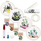 Kit de bordado para principiantes: 4 kits de bordado completos que incluyen: 4 piezas de tela de algodón de 30 cm (11,8 pulgadas) x 11,8 pulgadas (30 cm) con patrones, 2 aros de bordado de 20 cm (7,8 pulgadas), 1 tijera, 4 manuales, 8 agujas y suficiente hilos de colores. Puede disfrutar de la diversión del bordado con este kit de inicio de bordado