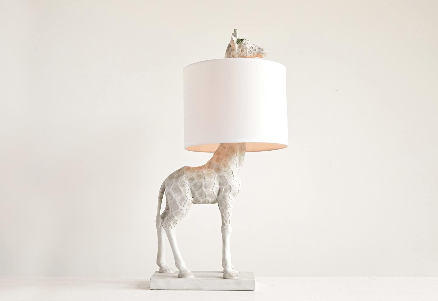 Creative Co-Op White Resin Giraffe Lamp with Linen Shade, 13.75" L x 11" W x 27.75" H
