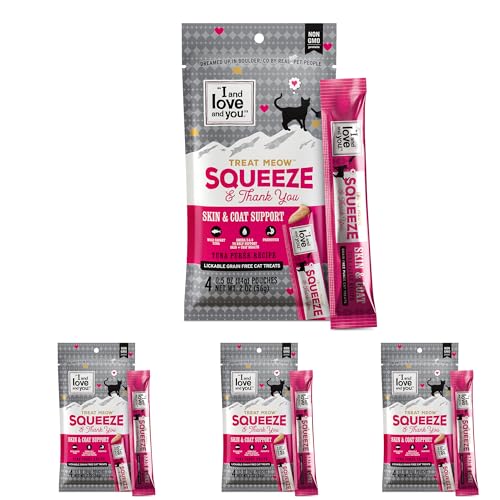 Tuna puree squeeze pouch closeup
