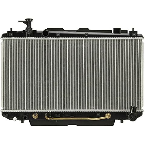 Radiator Compatible With Toyota Fits 01-05 RAV4 2.0L 2.4L Cover