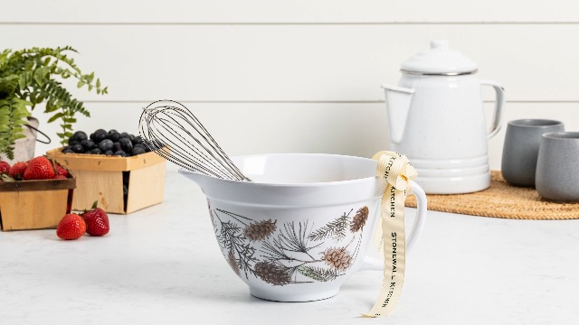 Amazon.com: Stonewall Kitchen Maine Morning Batter Bowl Gift (5