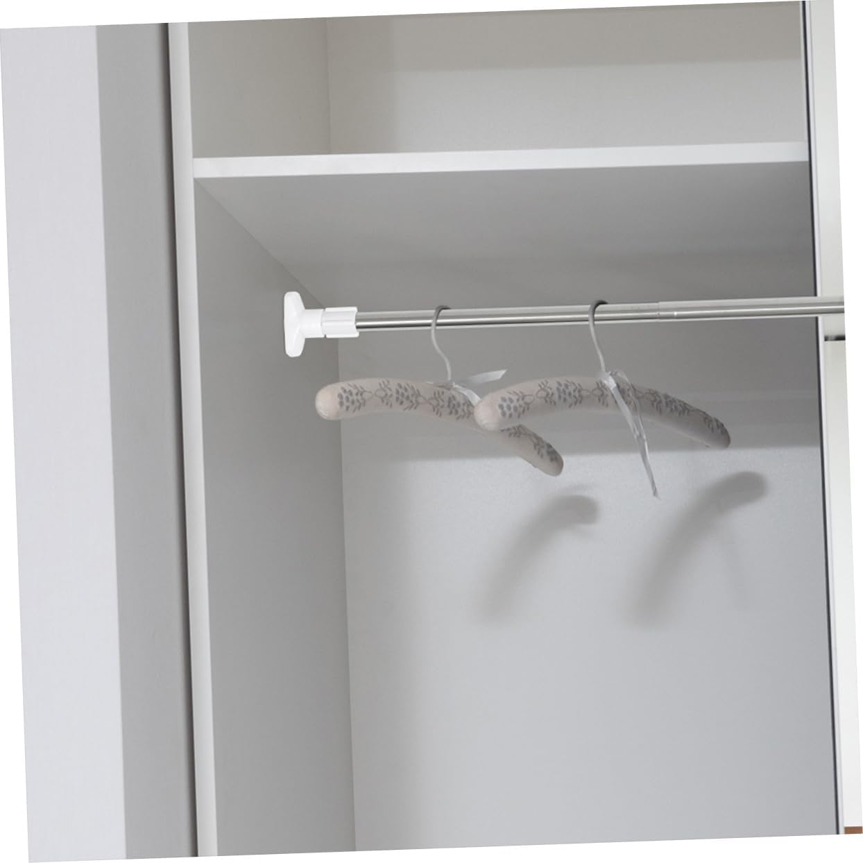 Adjustable No-drill Telescopic Shower Curtain Rod Retractable Clothes Pole for Bathroom Closet and Changing Area Smooth Surface for Easy Cleaning