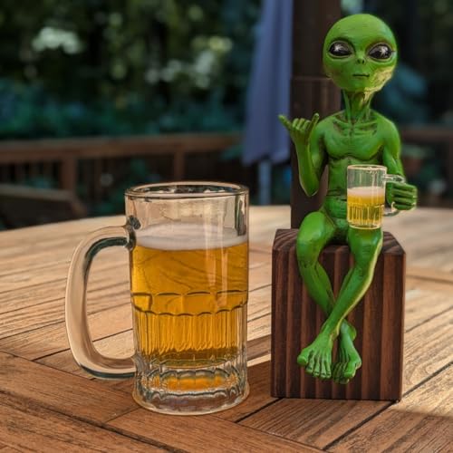 John Bernard & Company Alien Invasion 'Party Alien' Male Hang Loose Beer Drinking Ledge Lounger 10 Inch Funny Home or Garden Statue (Green)