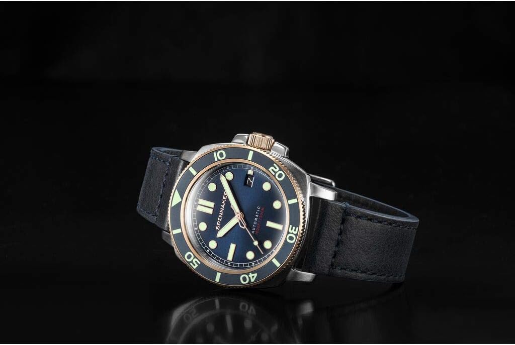 Spinnaker Hull SP-5088-05 Automatic Wrist Watch at an angle