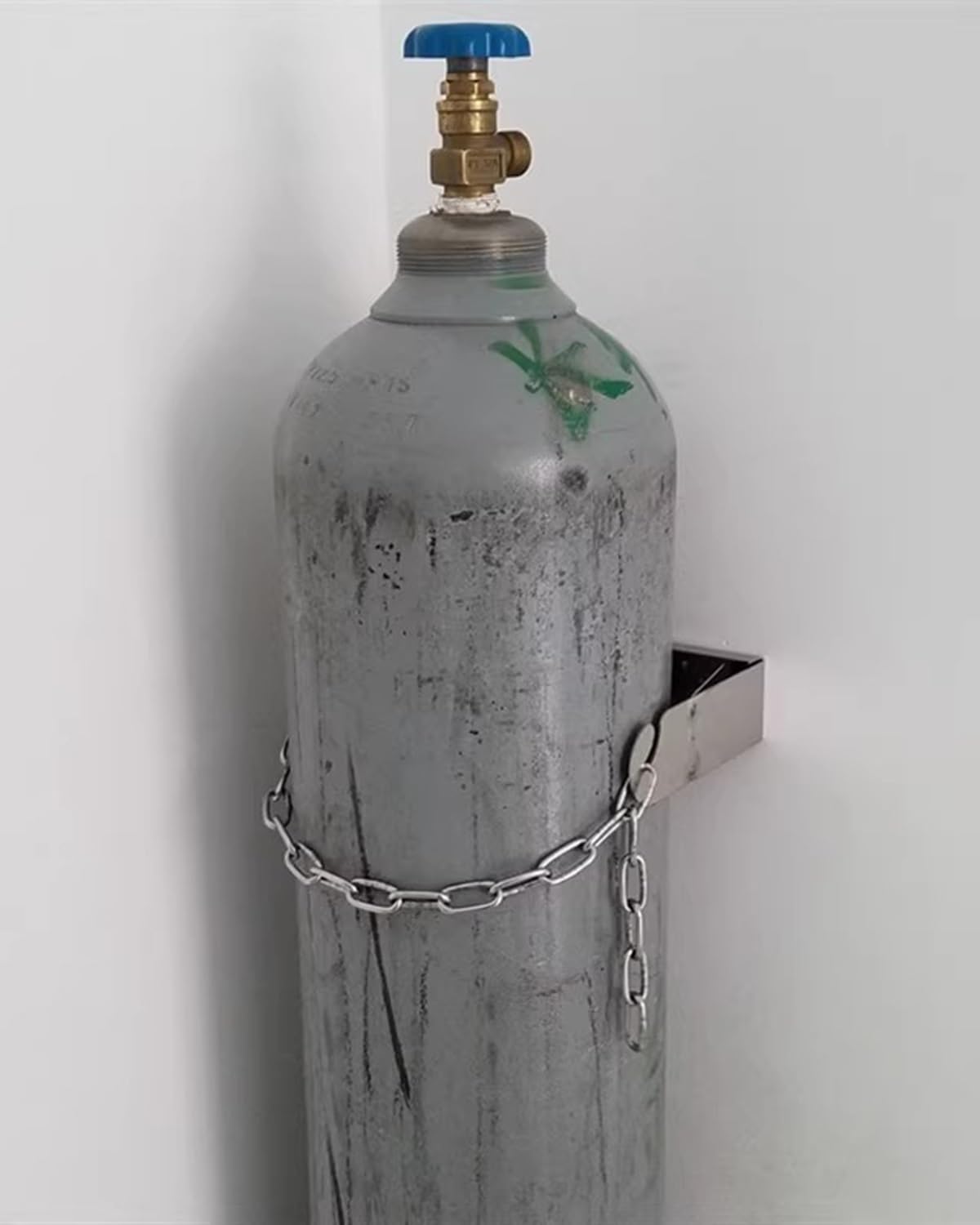 Support bouteille d'oxygène 7 pouces en acier inoxydable robuste avec chaîne réglable pour garage