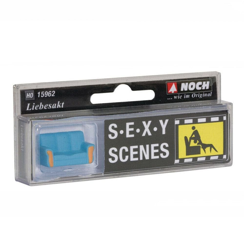 Amazon.com: Noch 15962 Lovers in Action (Love Seat) - Ho H0