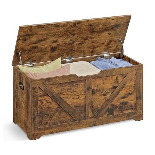 VASAGLE Storage Chest, Storage Trunk with 2 Safety Hinges, Storage Bench, Shoe Bench, Barn Style, 15.7 x 39.4 x 18.1 Inches, for Entryway, Bedroom, Living Room, Rustic Brown ULSB060T01