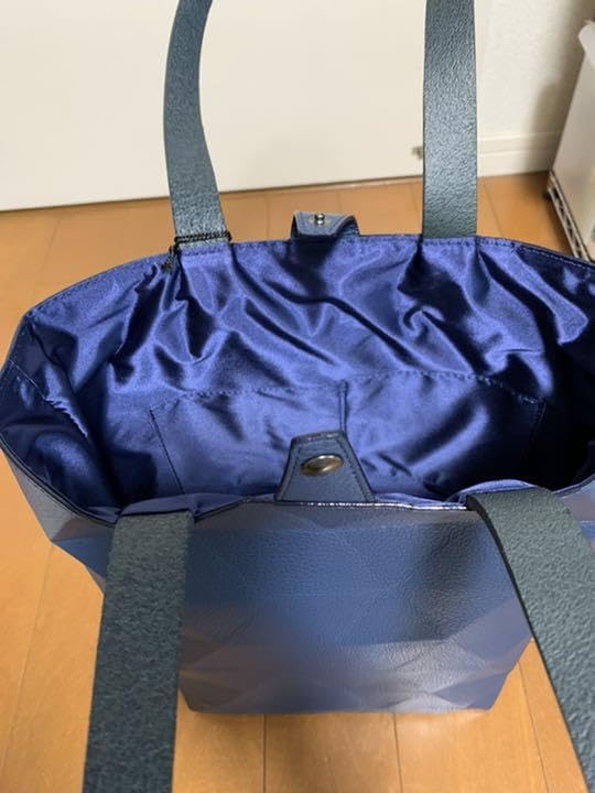 Amazon.co.jp: 革 jacobi 革切子 トート オリジナル M : ファッション 