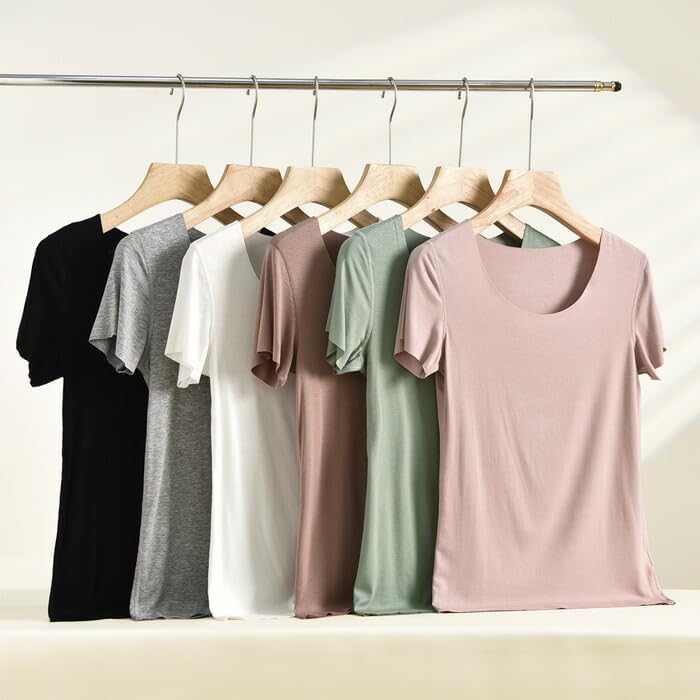 シンプルでベーシックなデザインのインナー