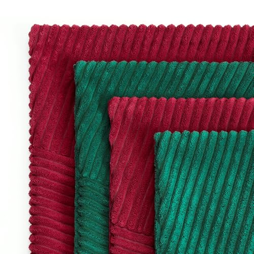 Housse de coussin en velours côtelé pour rénover un vieux canapé