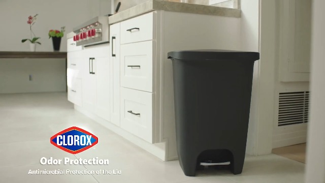 Image of Glad Premium 13 Gallon Trash Can with Clorox Odor Protection | Plastic Kitchen Waste Bin | Hands Free with Stainless Steel Foot Pedal and Garbage Bag Rings, Black