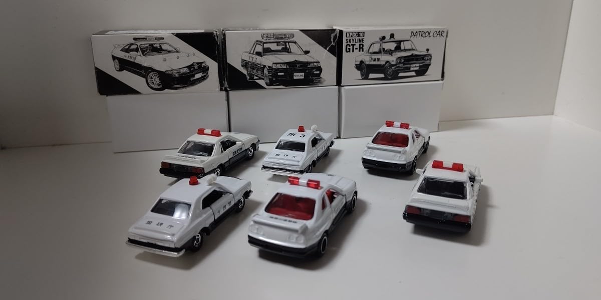 ミニカーショップイイノ　オリジナルトミカ　スカイライン パトカーの６台セット Amazon.co.jp: ミニカーショップイイノ オリジナルトミカ